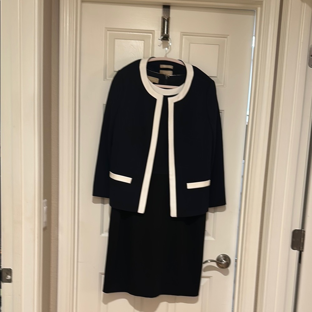 Talbots Black and White Sheath Dress Crew Neck Sleeveless